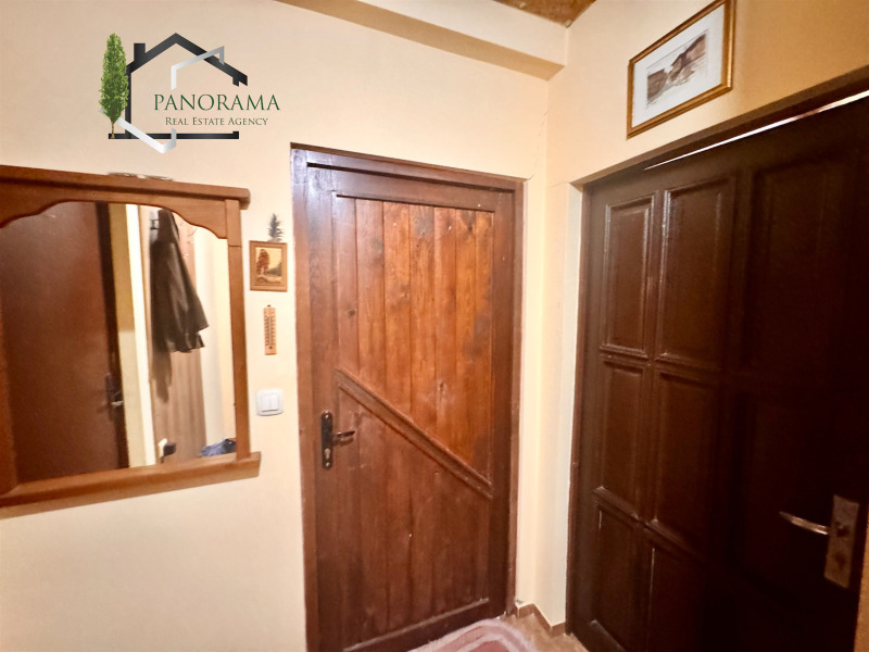 Продава КЪЩА, с. Александрово, област Шумен, снимка 11 - Къщи - 52302010