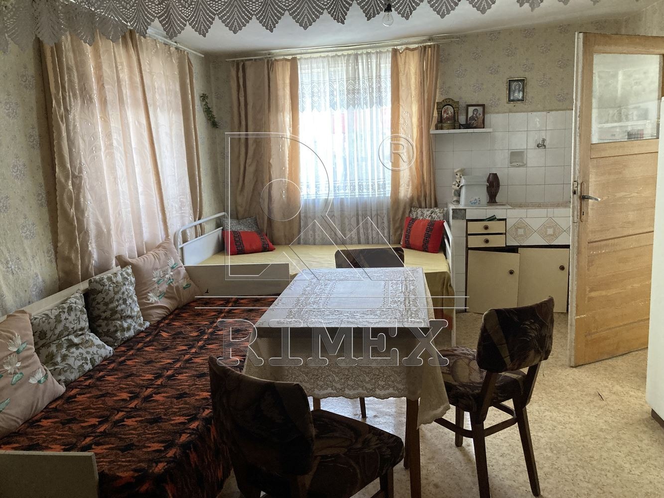 Продава КЪЩА, гр. Перущица, област Пловдив, снимка 10 - Къщи - 54218012