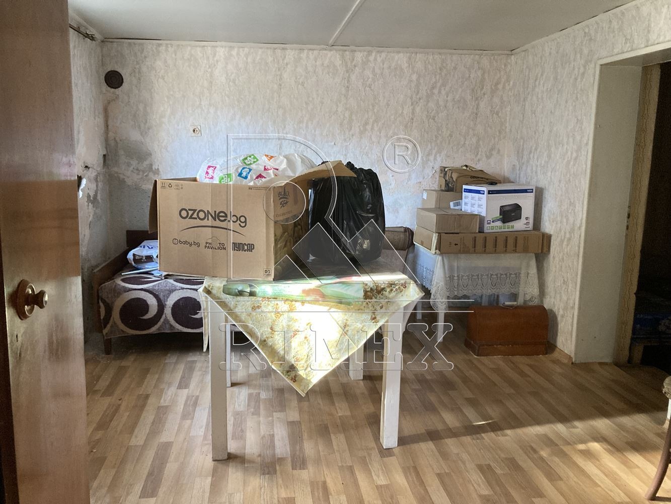 Продава КЪЩА, гр. Перущица, област Пловдив, снимка 12 - Къщи - 54218012