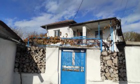 Продажба на имоти в с. Зорница, област Бургас - изображение 2 