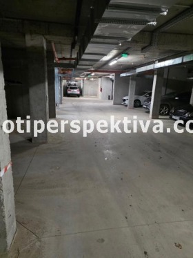 ГАРАЖ, ПАРКОМЯСТО, 25 m2