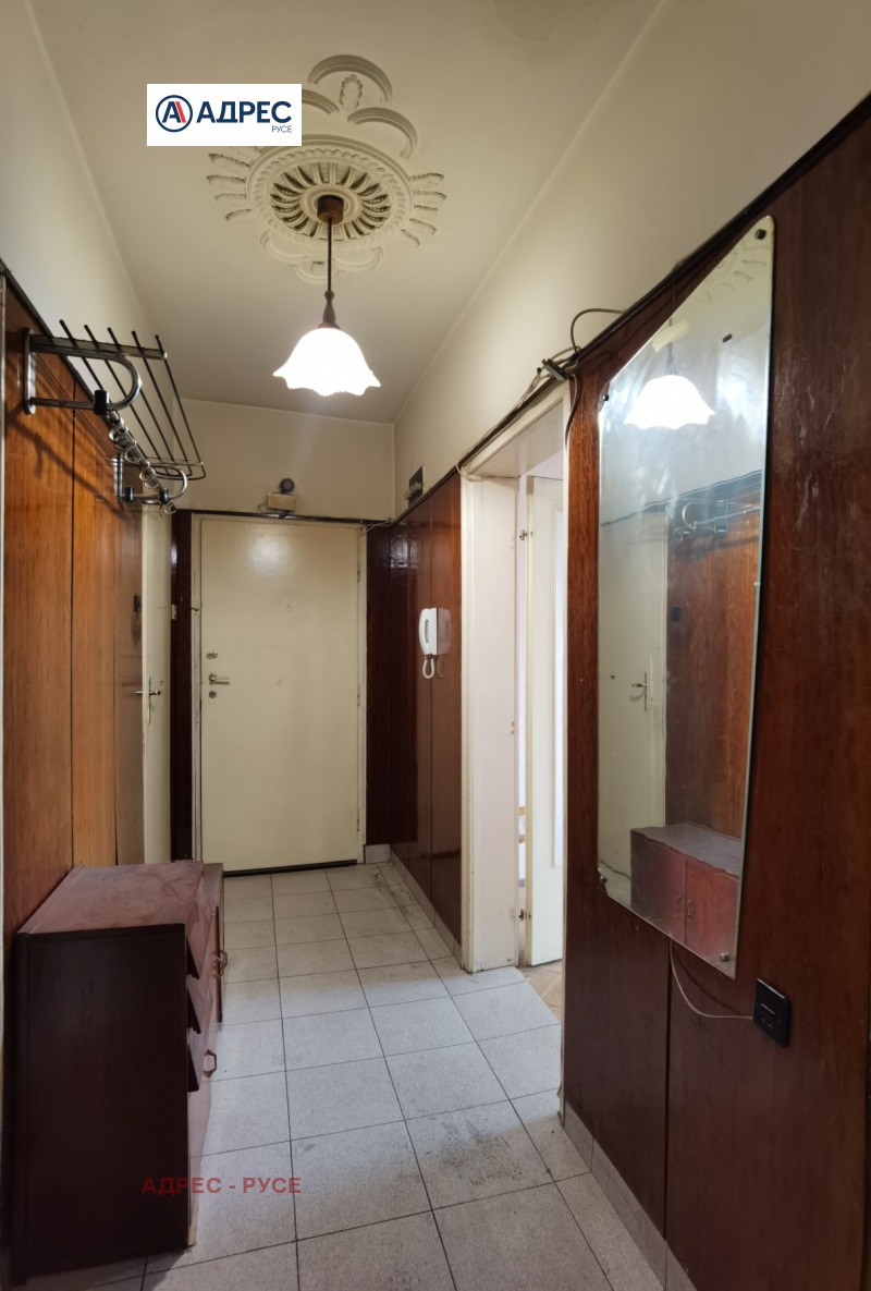 Продава 3-СТАЕН, гр. Русе, Възраждане, снимка 11 - Апартаменти - 52628492