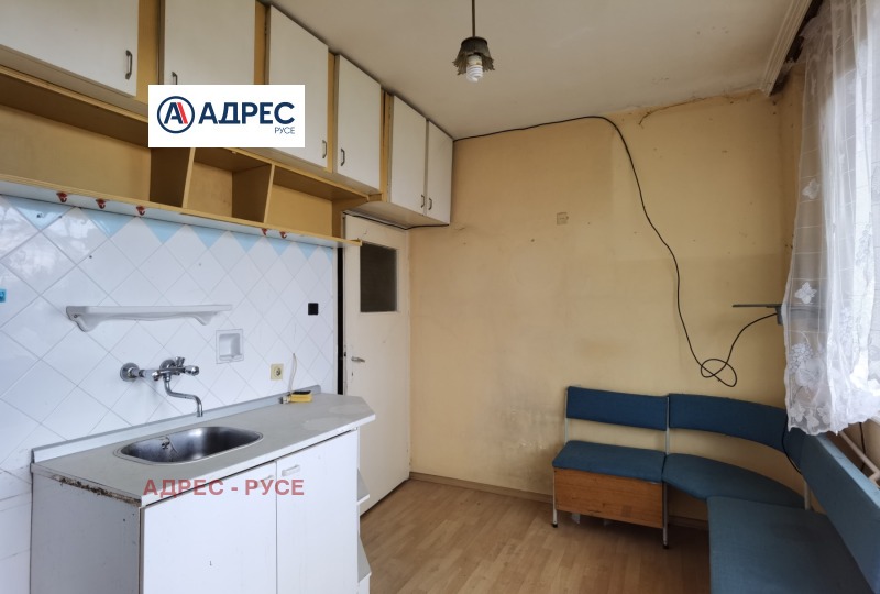 Продава 3-СТАЕН, гр. Русе, Възраждане, снимка 2 - Апартаменти - 52628492