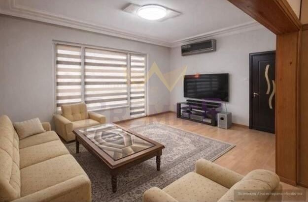 Продава 3-СТАЕН, гр. Пловдив, Въстанически