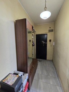 2 спаваће собе Слатина, Софија 12