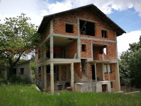 Hus Slivnitsa, region Sofia 1