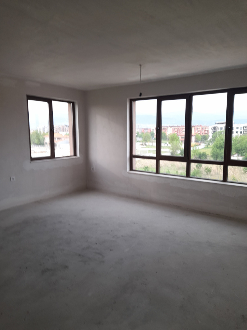 À venda  2 quartos Plovdiv , Ostromila , 150 m² | 24696081 - imagem [4]