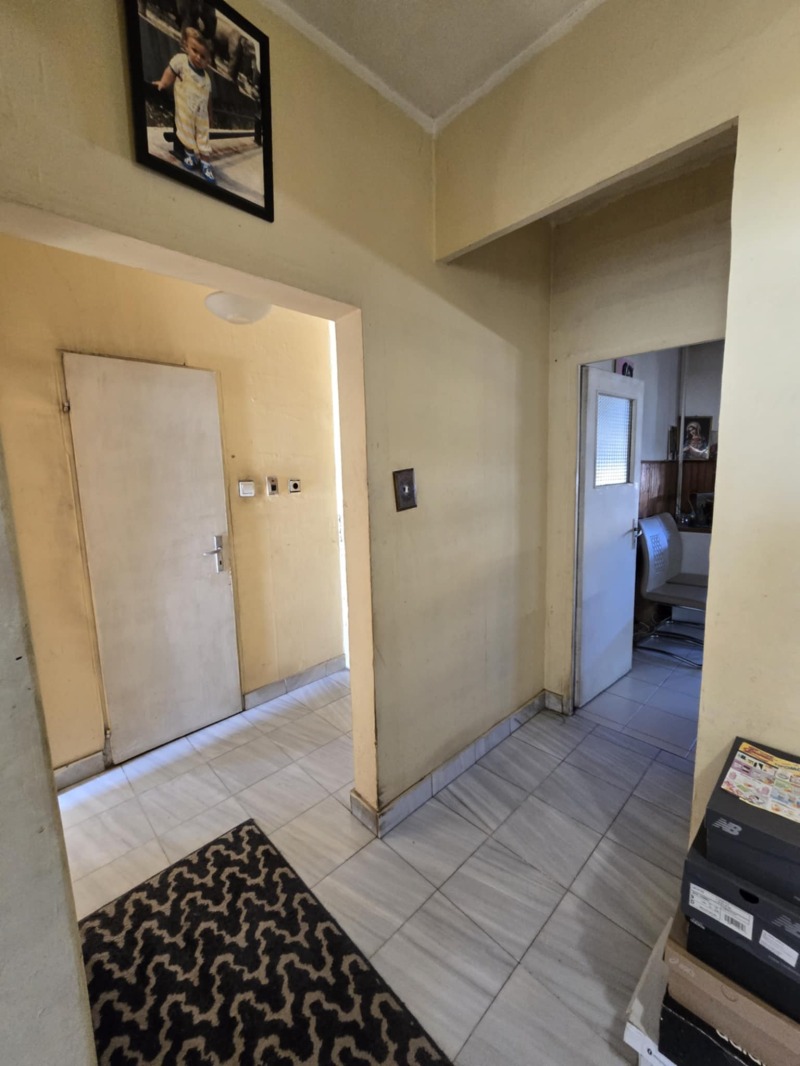 Продаја  2 спаваће собе Софија , Слатина , 79 м2 | 88804416 - слика [11]