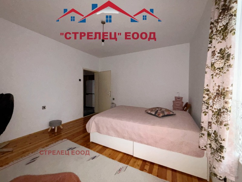 Продава 4-СТАЕН, гр. Добрич, Пинета, снимка 3 - Апартаменти - 53002372