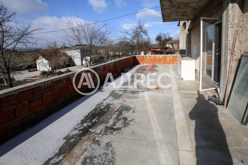 Продава КЪЩА, с. Алдомировци, област София област, снимка 14 - Къщи - 53020228