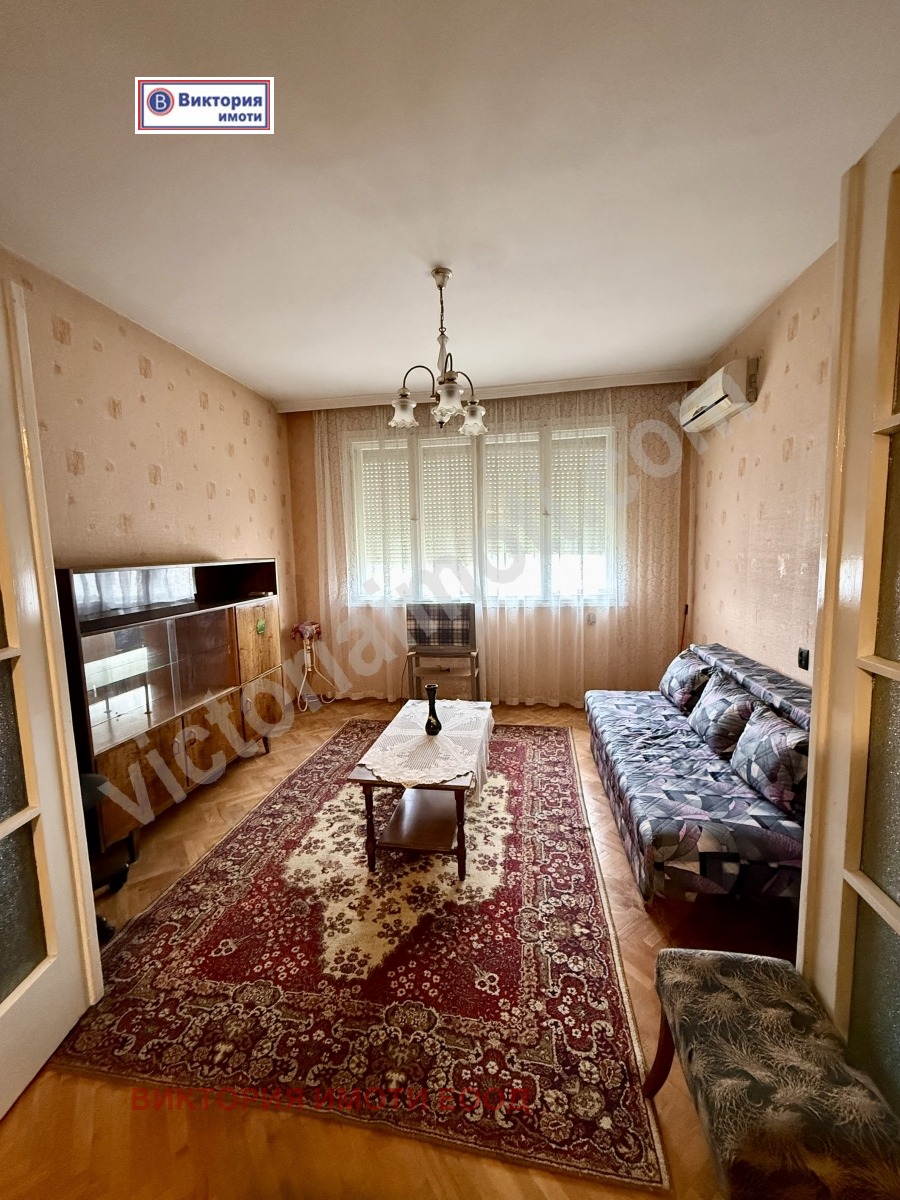 Продава 3-СТАЕН, гр. Велико Търново, Център, снимка 2 - Апартаменти - 52289218