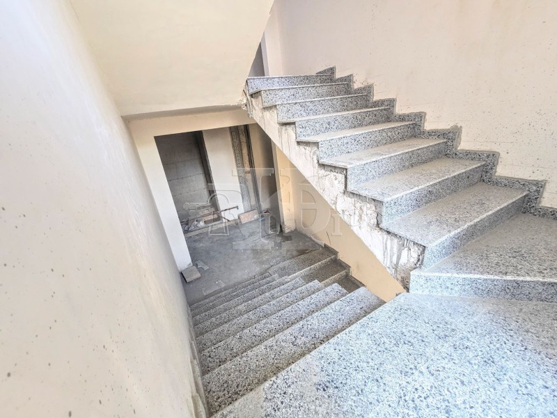 Eladó  Stúdió Varna , Kolhozen pazar , 35 négyzetméter | 24093553 - kép [9]