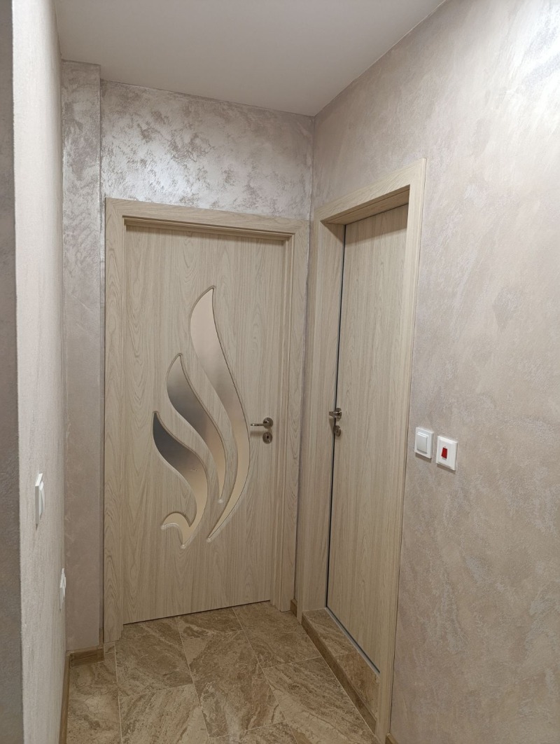 Продава 3-СТАЕН, гр. Хасково, Овчарски, снимка 9 - Апартаменти - 53165061