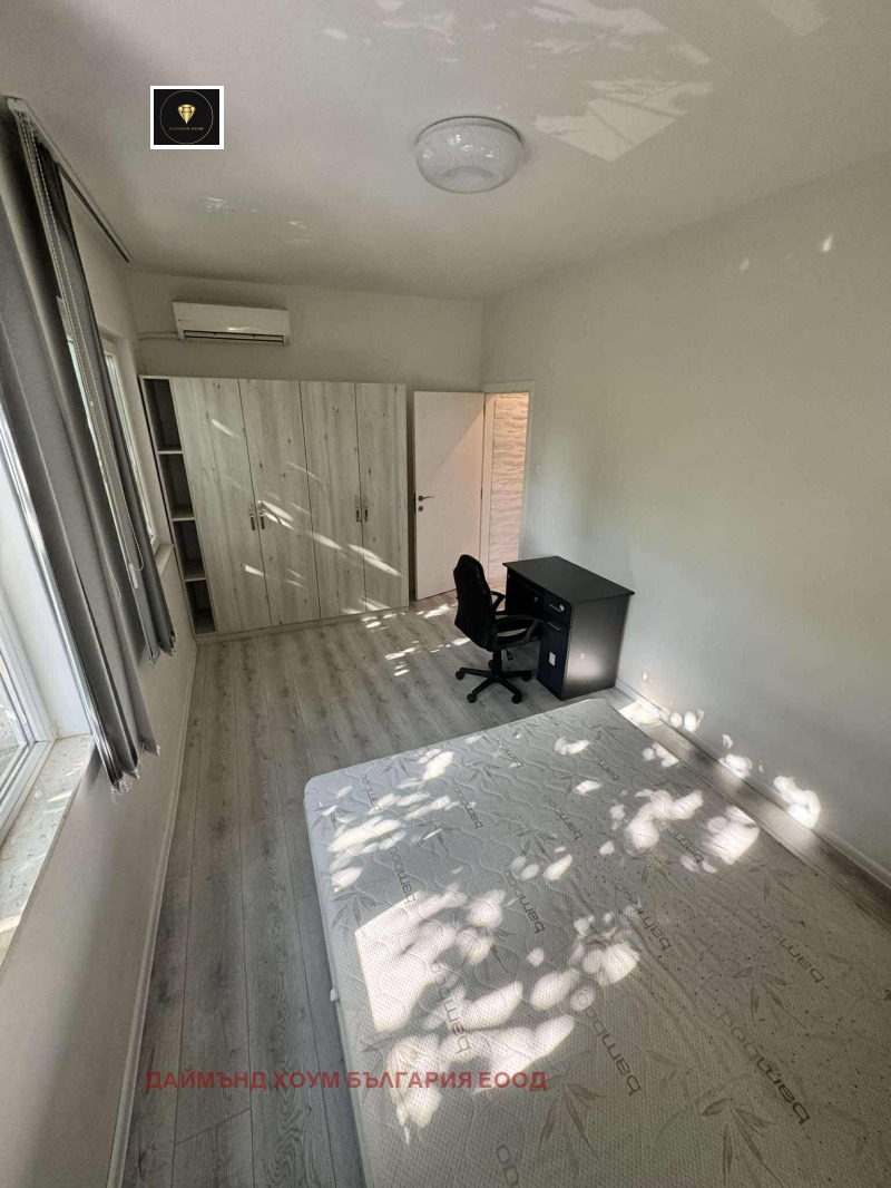 Te koop  3 slaapkamers Plovdiv , Trakija , 80 m² | 22343040 - afbeelding [16]