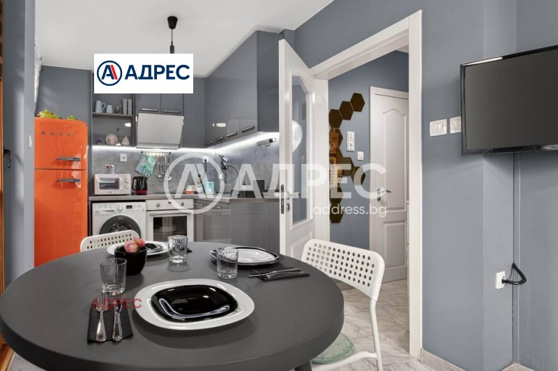 Продава МНОГОСТАЕН, гр. Варна, Център, снимка 9 - Апартаменти - 53467374