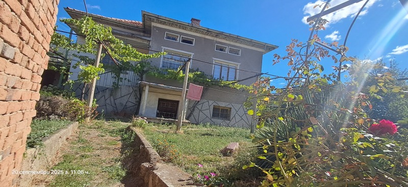Eladó  Ház régió Plovdiv , Iganovo , 90 négyzetméter | 62831277