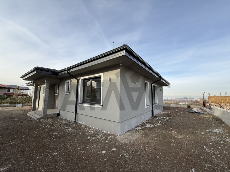 Продава КЪЩА, с. Марково, област Пловдив, снимка 2 - Къщи - 52639634