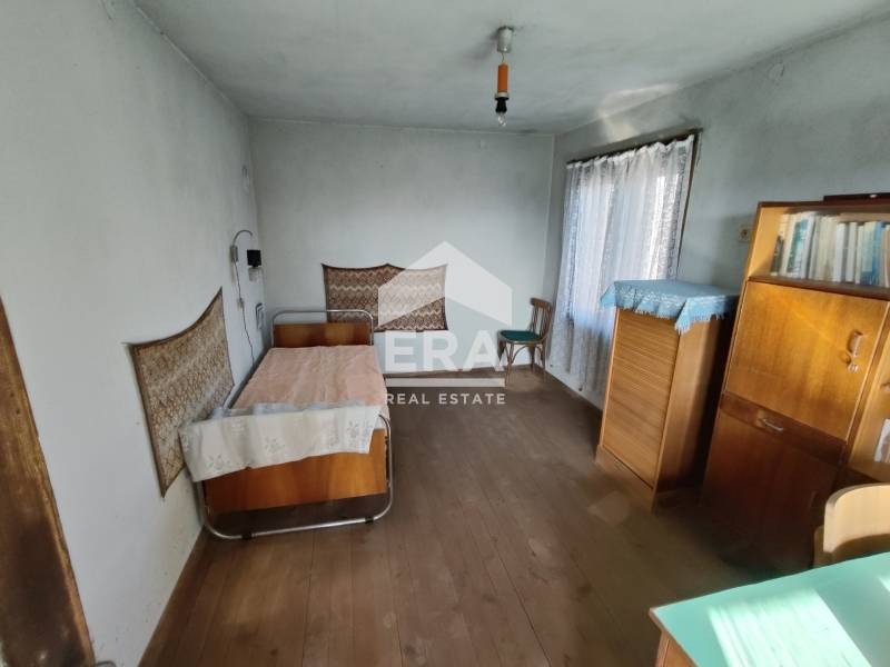 Продава КЪЩА, с. Челопеч, област София област, снимка 10 - Къщи - 52665365