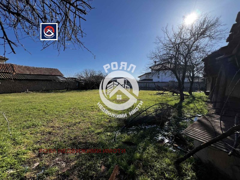 Продава КЪЩА, с. Паничери, област Пловдив