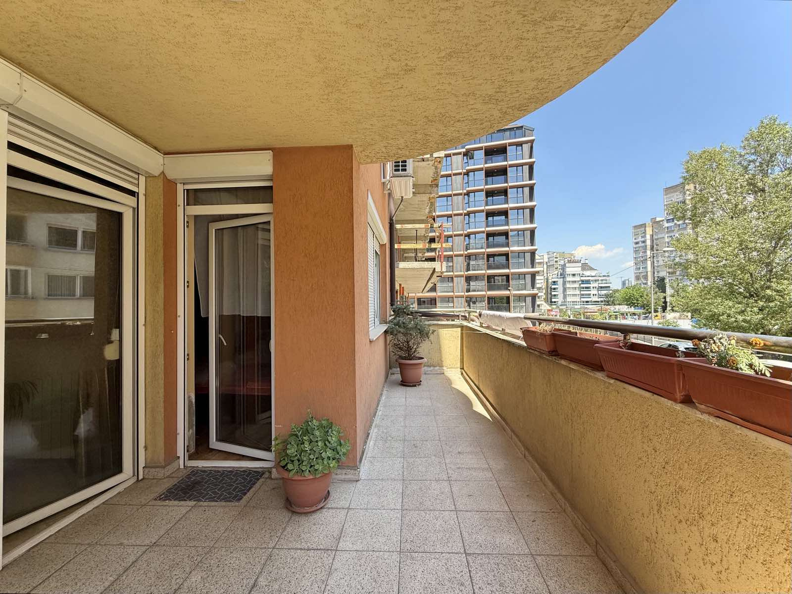 Продава 2-СТАЕН, гр. София, Гоце Делчев, снимка 3 - Апартаменти - 54212045