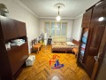 Продава ЕТАЖ ОТ КЪЩА, гр. Шумен, Център, снимка 2