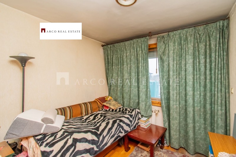 Продава 4-СТАЕН, гр. София, Лозенец, снимка 9 - Апартаменти - 53187064