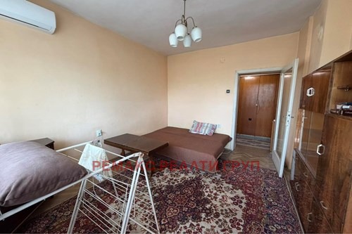 Продава МНОГОСТАЕН, гр. Търговище, Център, снимка 7 - Апартаменти - 55310839