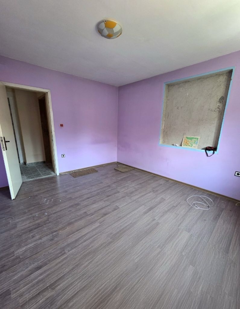 En venta  Piso de la casa Kyustendil , Tsentar , 75 metros cuadrados | 54528083 - imagen [4]