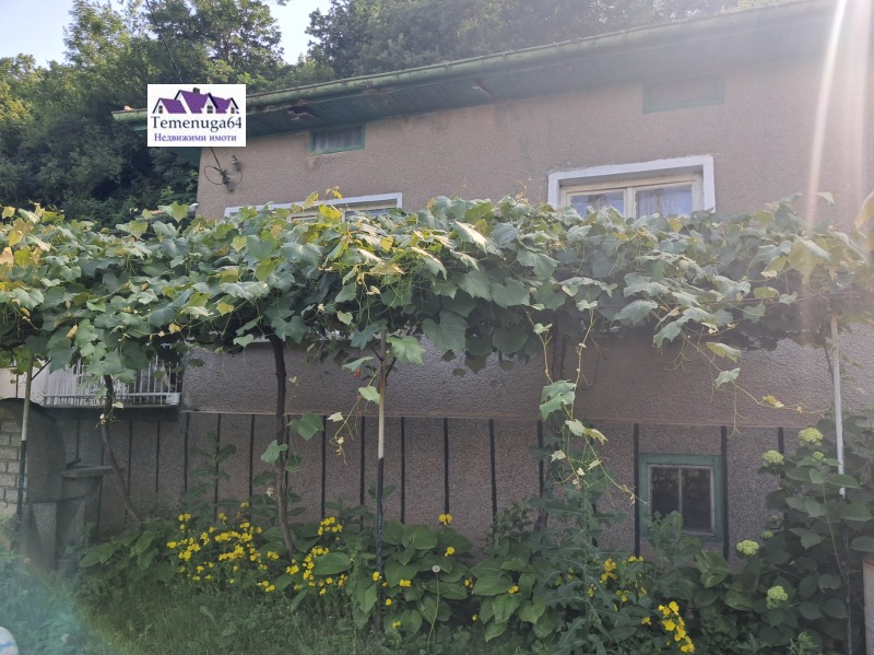 Продава  Къща област София , с. Владо Тричков , 60 кв.м | 75688035
