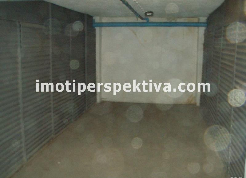 Продава ГАРАЖ, ПАРКОМЯСТО, гр. Пловдив, Център
