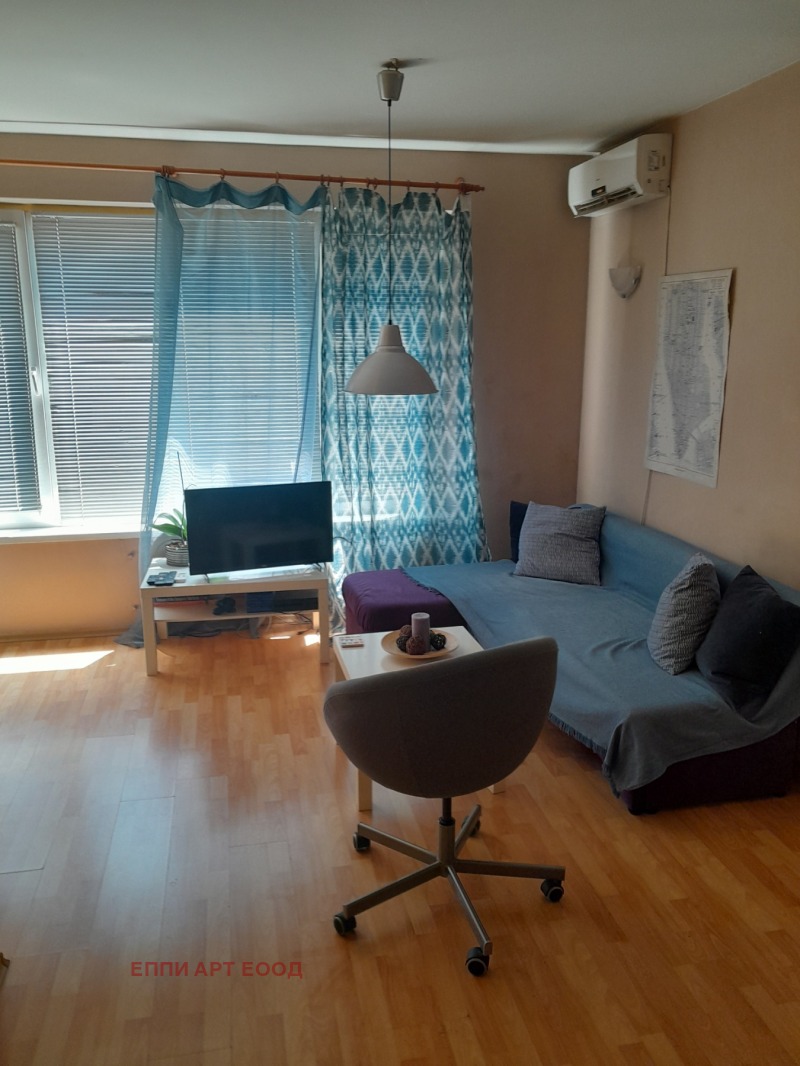 Продава  2-стаен, град София, Белите брези •  200 000 € • ID 95808895 — holmes.bg - [1] 