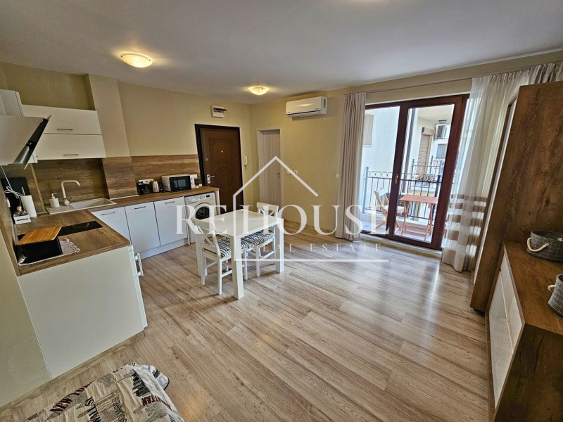 Продава 2-СТАЕН, град Варна, Бриз • 110000 € / 215141.30 лв. • 17781245 1