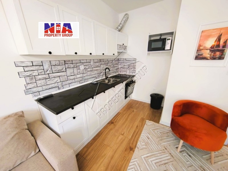 Продава 2-СТАЕН, гр. Бургас, Славейков, снимка 2 - Апартаменти - 53281029