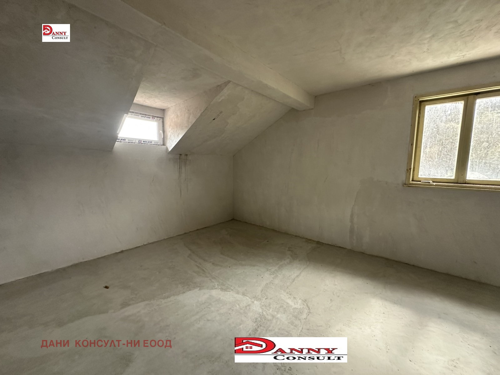 Продава КЪЩА, гр. Трявна, област Габрово, снимка 15 - Къщи - 53898043