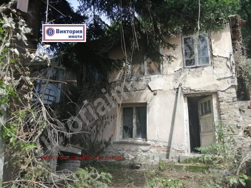 Продава КЪЩА в град Велико Търново, Асенов - 80 кв.м / 35 000 € » 68 454.05 лв., ВИКТОРИЯ ИМОТИ ЕООД