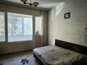 1 dormitor Lazur, Burgas 6