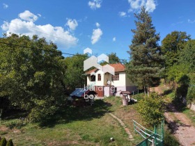 House Tran, region Pernik 4