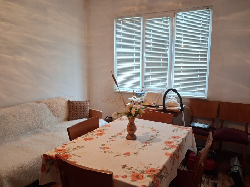 Na prodej  2 ložnice Plovdiv , Kjučuk Pariž , 85 m2 | 58143995 - obraz [5]