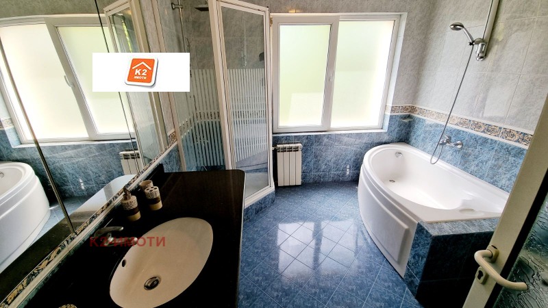 In vendita  3 camere da letto Sofia , Vitosha , 189 mq | 46182819 - Immagine [13]