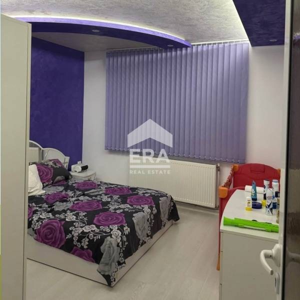 Продава 4-СТАЕН, гр. Шумен, Боян Българанов 2, снимка 2 - Апартаменти - 53508735