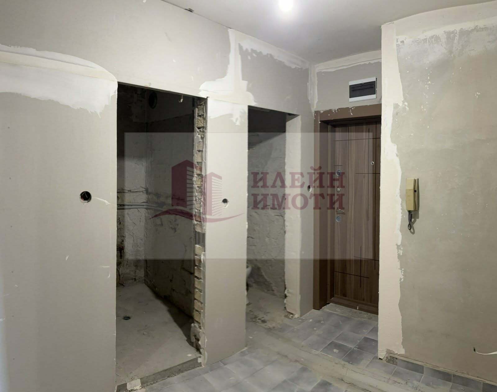 Продава 2-СТАЕН, гр. Русе, Широк център, снимка 11 - Апартаменти - 55170999