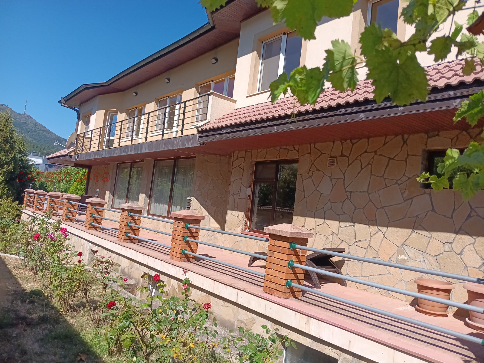 Продава КЪЩА, гр. София, в.з.Киноцентъра 3 част, снимка 2 - Къщи - 54218111