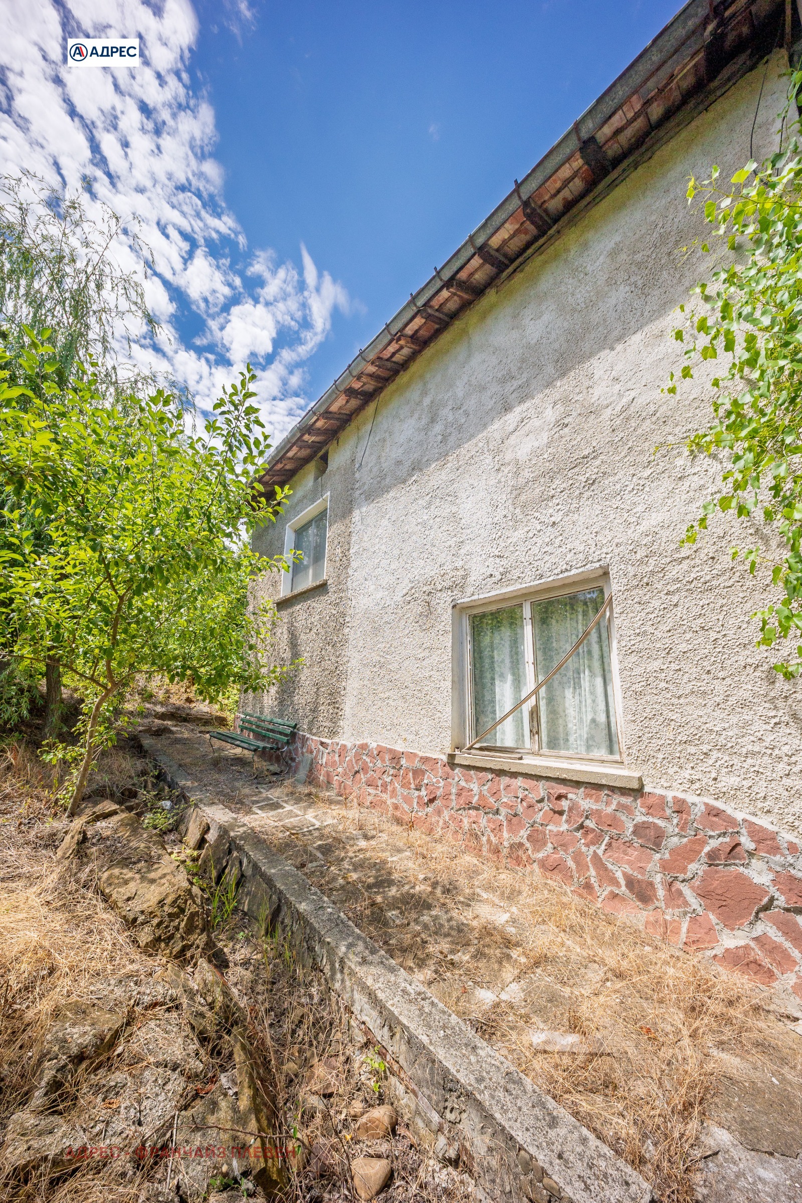 Продава КЪЩА, гр. Ловеч, Гозница, снимка 4 - Къщи - 55132390
