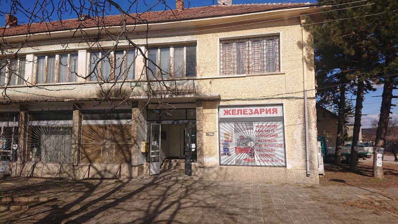 Продава ОФИС в област Плевен, с. Староселци - 55 кв.м / 4 857.27 € » 9 500 лв., БАНКА ДСК-ДИРЕКЦИЯ НЕДВИЖИМИ ИМОТИ