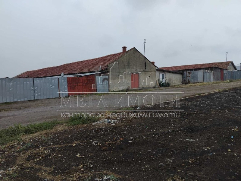 Продава ПРОМ. ПОМЕЩЕНИЕ в област Сливен, гр. Кермен - 526 кв.м / 200 000 € » 391 166.00 лв., МЕГА ИМОТИ М