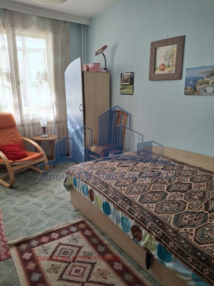 Продава 3-СТАЕН, гр. Шумен, Център, снимка 11 - Апартаменти - 54143232