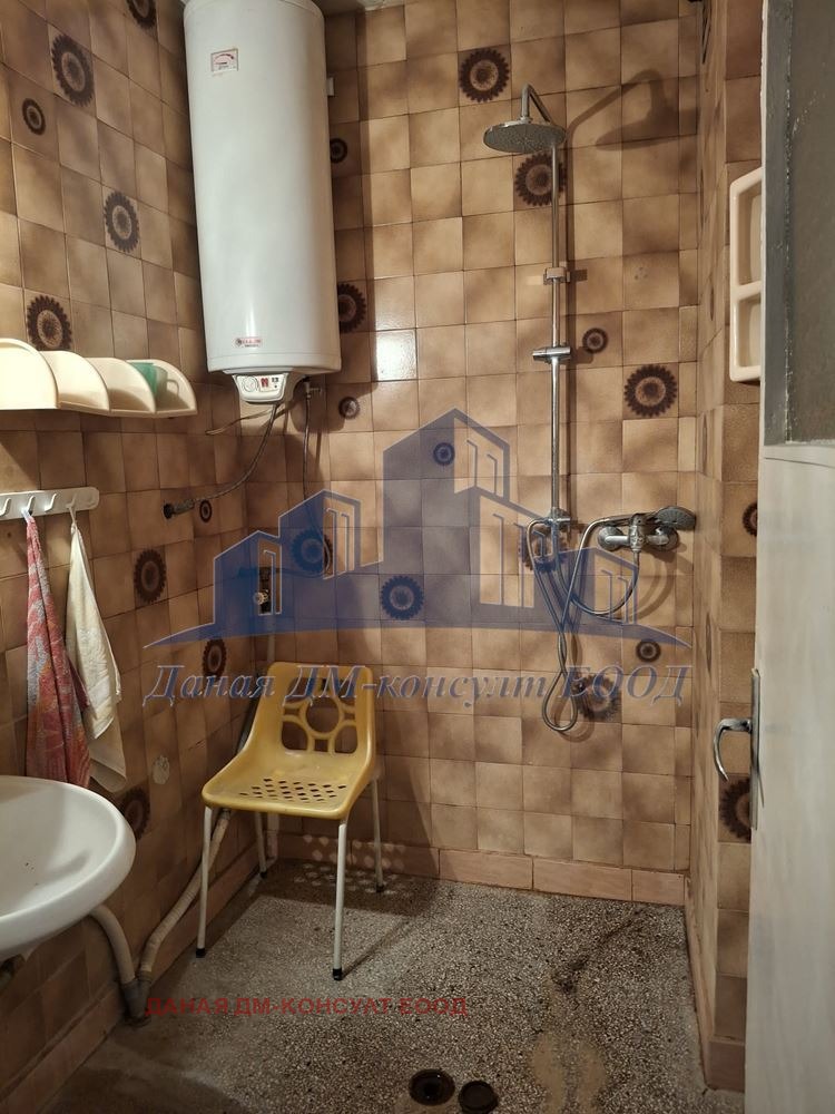 Продава 3-СТАЕН, гр. Шумен, Център, снимка 10 - Апартаменти - 54143232