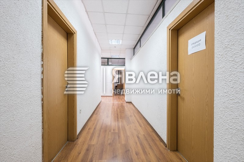 Продава ОФИС, гр. София, Горубляне, снимка 11 - Офиси - 48044873