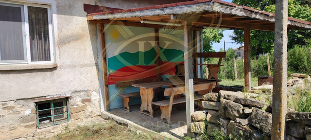 Продава КЪЩА, с. Завет, област Бургас, снимка 6 - Къщи - 56319909