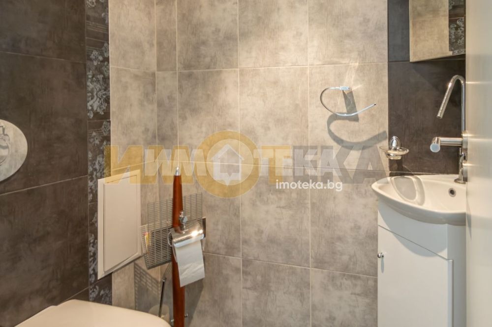 Продава 3-СТАЕН, гр. Варна, Бриз, снимка 2 - Апартаменти - 53494434